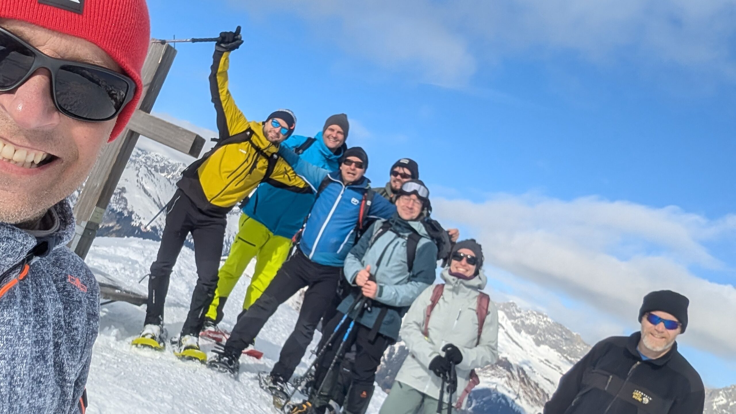 Krüz, Gruppenbild auf Gipfel